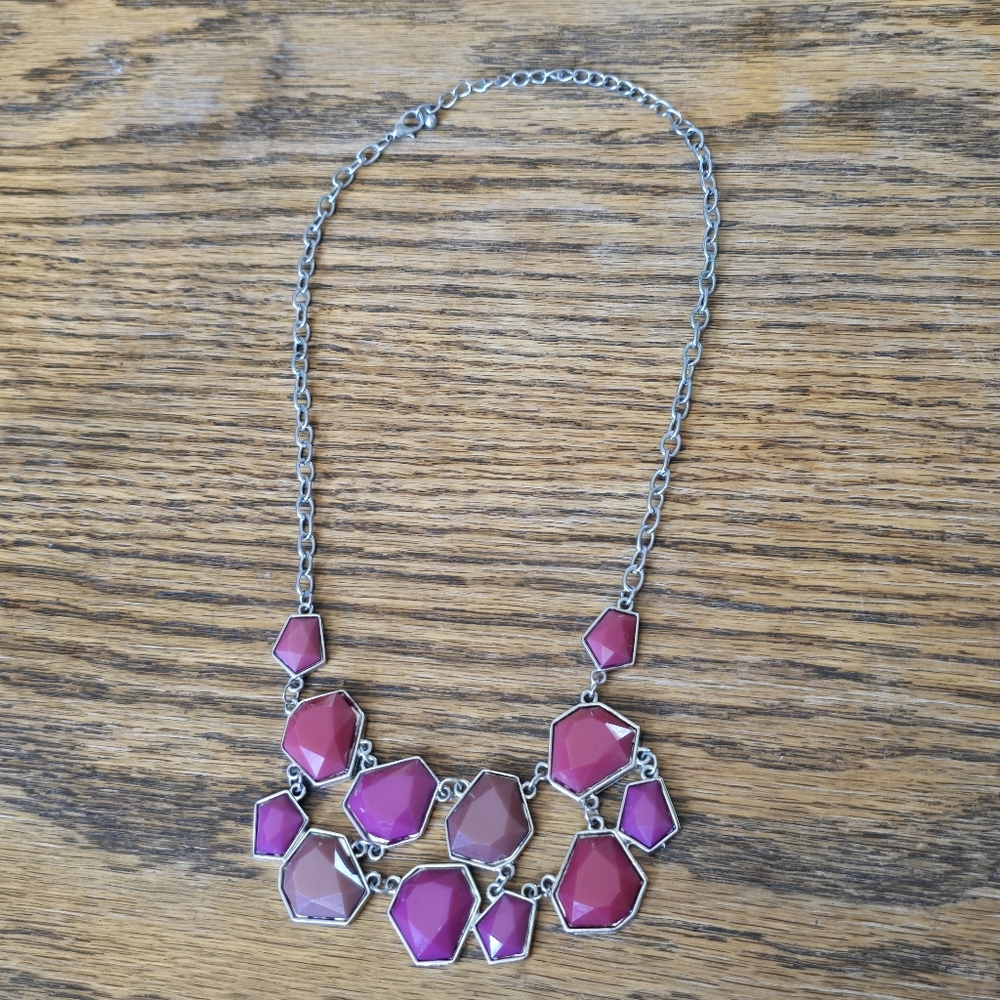 Elegant Pink Geometric Necklace